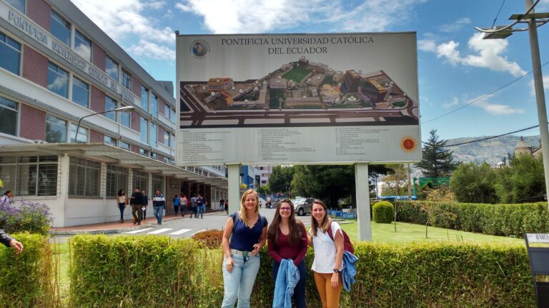 Uniandrade - Centro Universitário